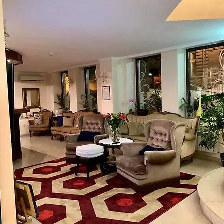 Hi Boutique Hotell 3*