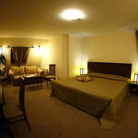 하이 부티크 바르나