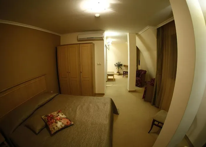 하이 부티크 바르나